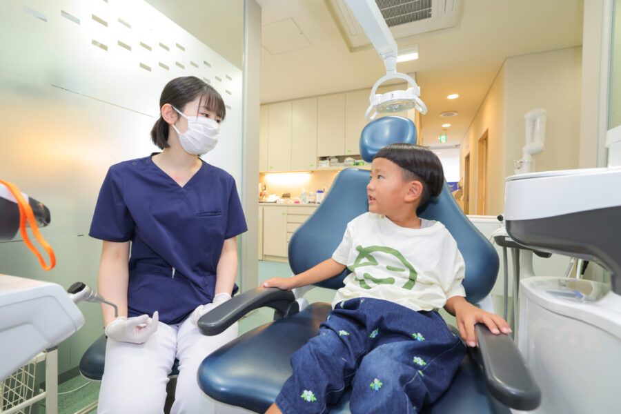 「虫歯が見つかったら、早めに歯医者へ行きましょう」は正しいか？